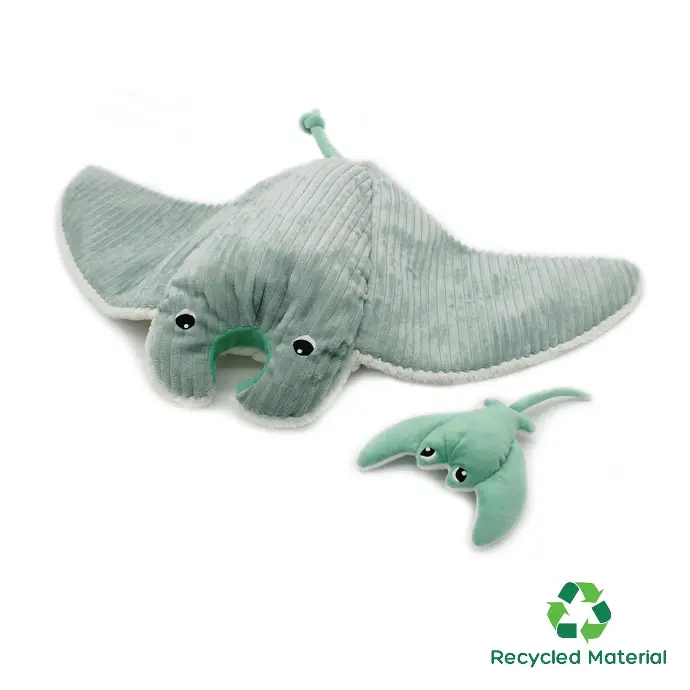 Manta Ray Mom and Her Baby (Mint)